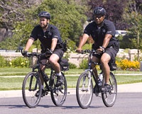 2 officers on bicycles